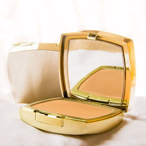 Divine Dual-Use Compact Powder Deluxe Edition