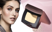 Load image into Gallery viewer, Translucent Compact Powder • Blemishes Minimizing Effect